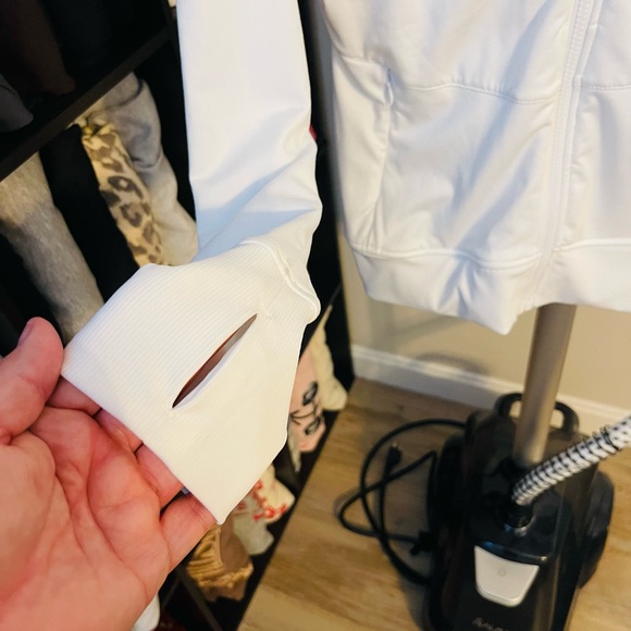 Fabletics Kira White Zip-Up Jacket - Picture 2 of 5